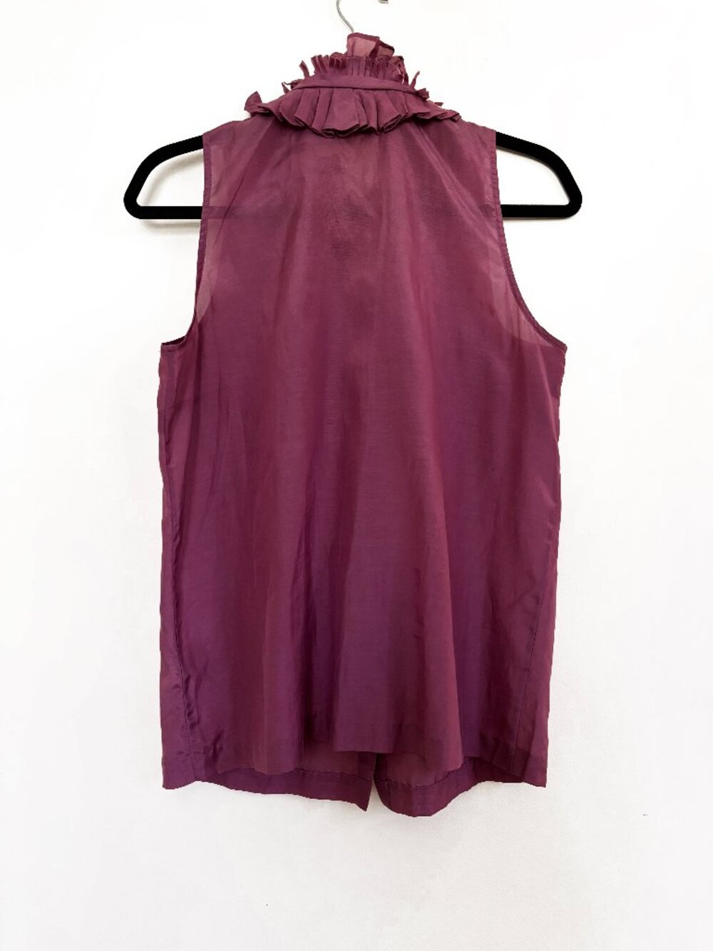 J Crew Women's Blouse Size 8 Purple Plum Sleeveless Silk Blend Ruffle Blouse - Picture 2 of 6